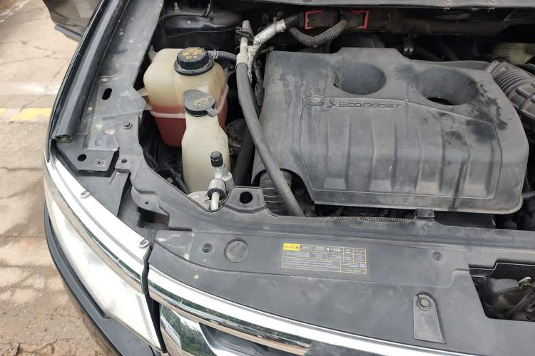 Used Ford Edge 2012 2.0T Elite Sunroof Edition Engine Bay Right
