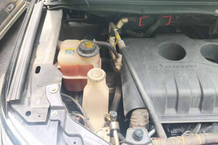 Used Ford Edge 2012 2.0T Zunrui Trim Engine Bay Right