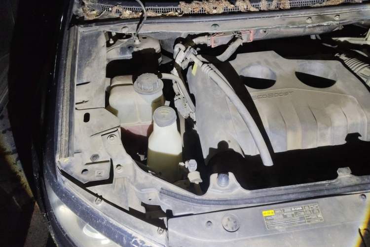 Used Ford Edge 2012 2.0T Zunrui Trim Engine Bay Right