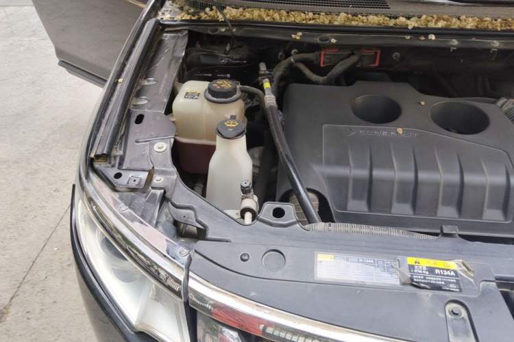 Used Ford Edge 2012 2.0T Elite Edition Engine Bay Right