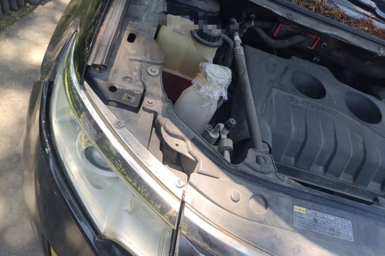 Used Ford Edge 2012 2.0T Elite Edition Engine Bay Right
