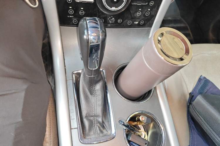 Used Ford Edge 2012 2.0T Elite Sunroof Edition Gear Lever