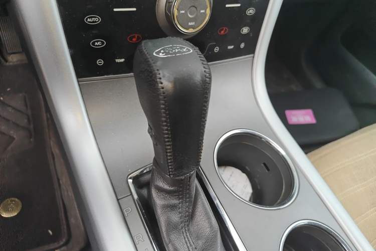 Used Ford Edge 2012 2.0T Elite Sunroof Edition Gear Lever