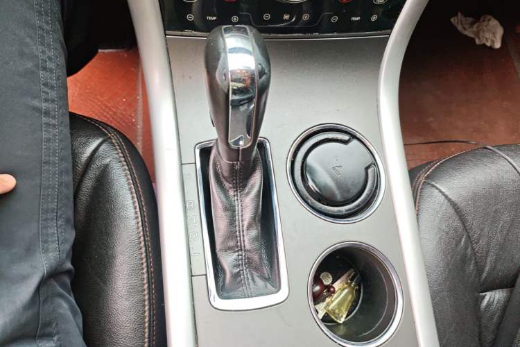 Used Ford Edge 2012 2.0T Elite Sunroof Edition Gear Lever