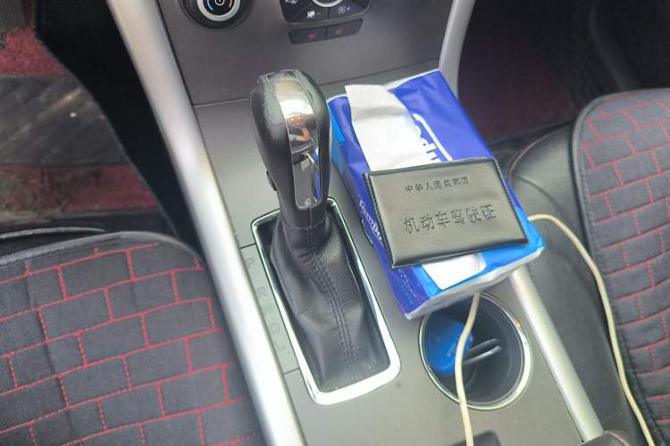 Used Ford Edge 2012 2.0T Elite Sunroof Edition Gear Lever