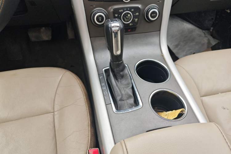 Used Ford Edge 2012 2.0T Elite Sunroof Edition Gear Lever