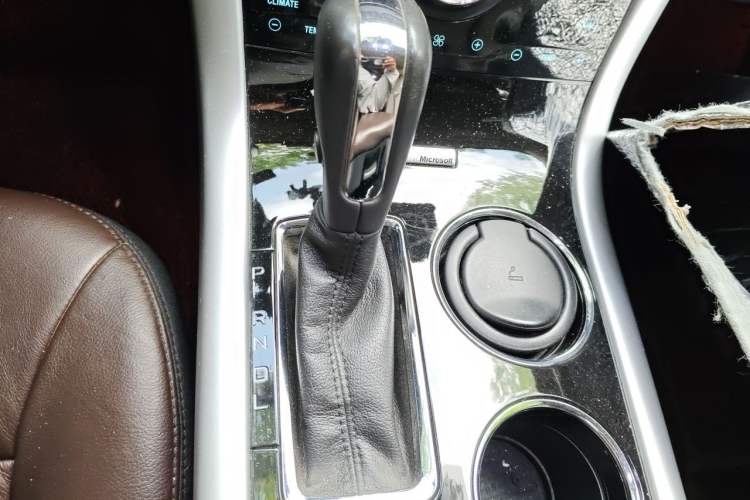 Used Ford Edge 2012 2.0T Zunrui Trim Gear Lever
