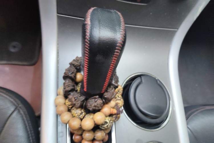 Used Ford Edge 2012 2.0T Elite Edition Gear Lever
