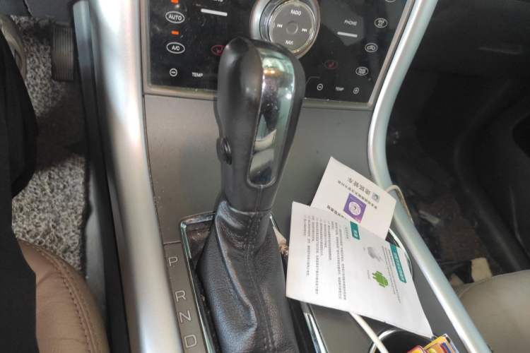 Used Ford Edge 2012 2.0T Elite Sunroof Edition Gear Lever