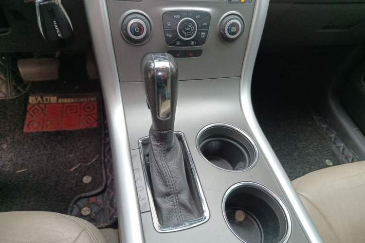 Used Ford Edge 2012 2.0T Elite Sunroof Edition Gear Lever