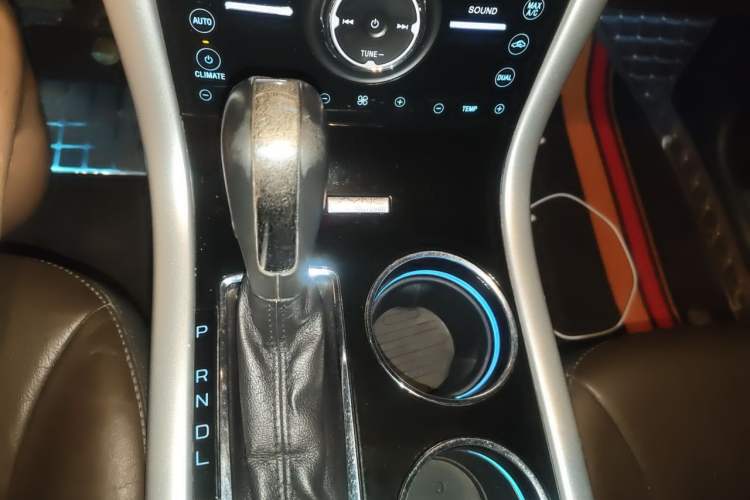 Used Ford Edge 2012 2.0T Zunrui Trim Gear Lever