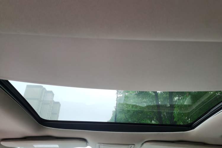 Used Ford Edge 2012 2.0T Elite Sunroof Edition Headliner