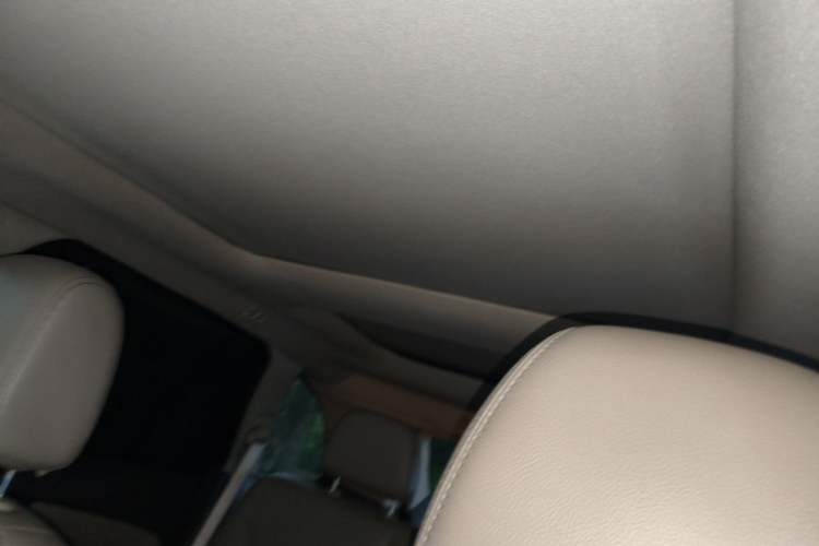 Used Ford Edge 2012 2.0T Elite Sunroof Edition Headliner