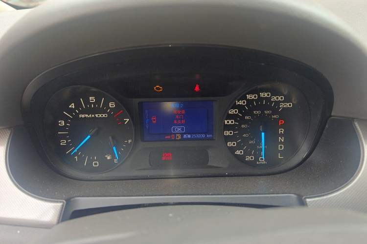 Used Ford Edge 2012 2.0T Elite Sunroof Edition Instrument Cluster