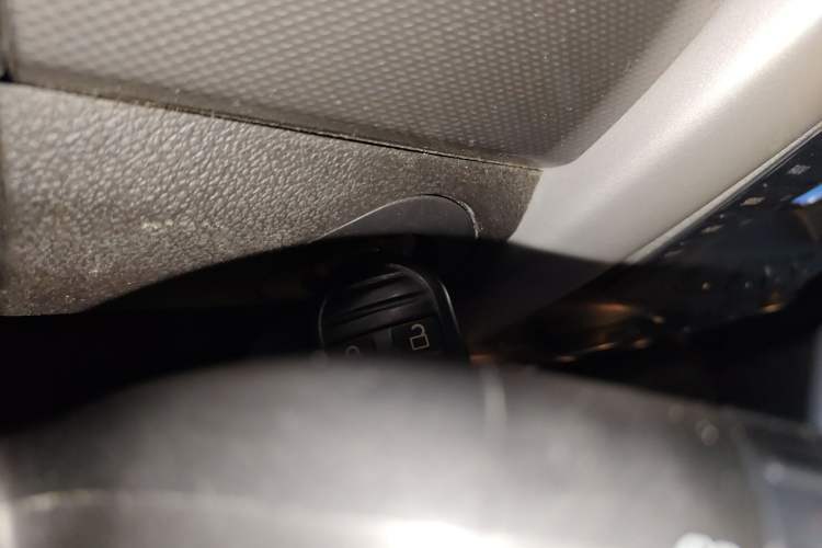 Used Ford Edge 2012 2.0T Elite Edition Interior 1