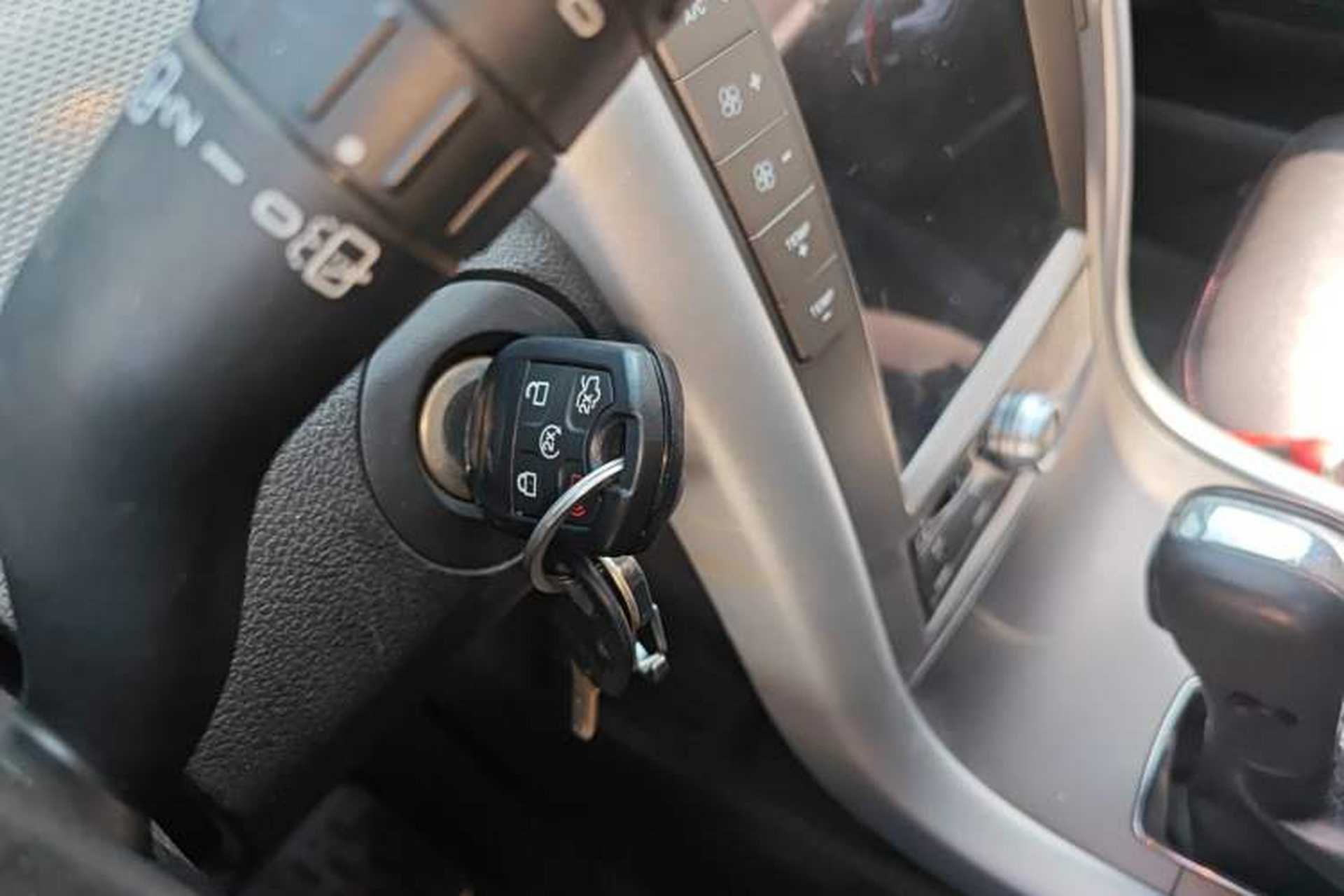 Used Ford Edge 2012 2.0T Elite Edition Interior 1