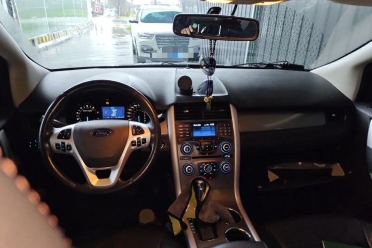 Used Ford Edge 2012 2.0T Elite Edition Interior 2