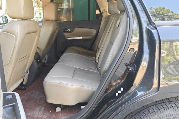 Used Ford Edge 2012 2.0T Elite Sunroof Edition Interior 4