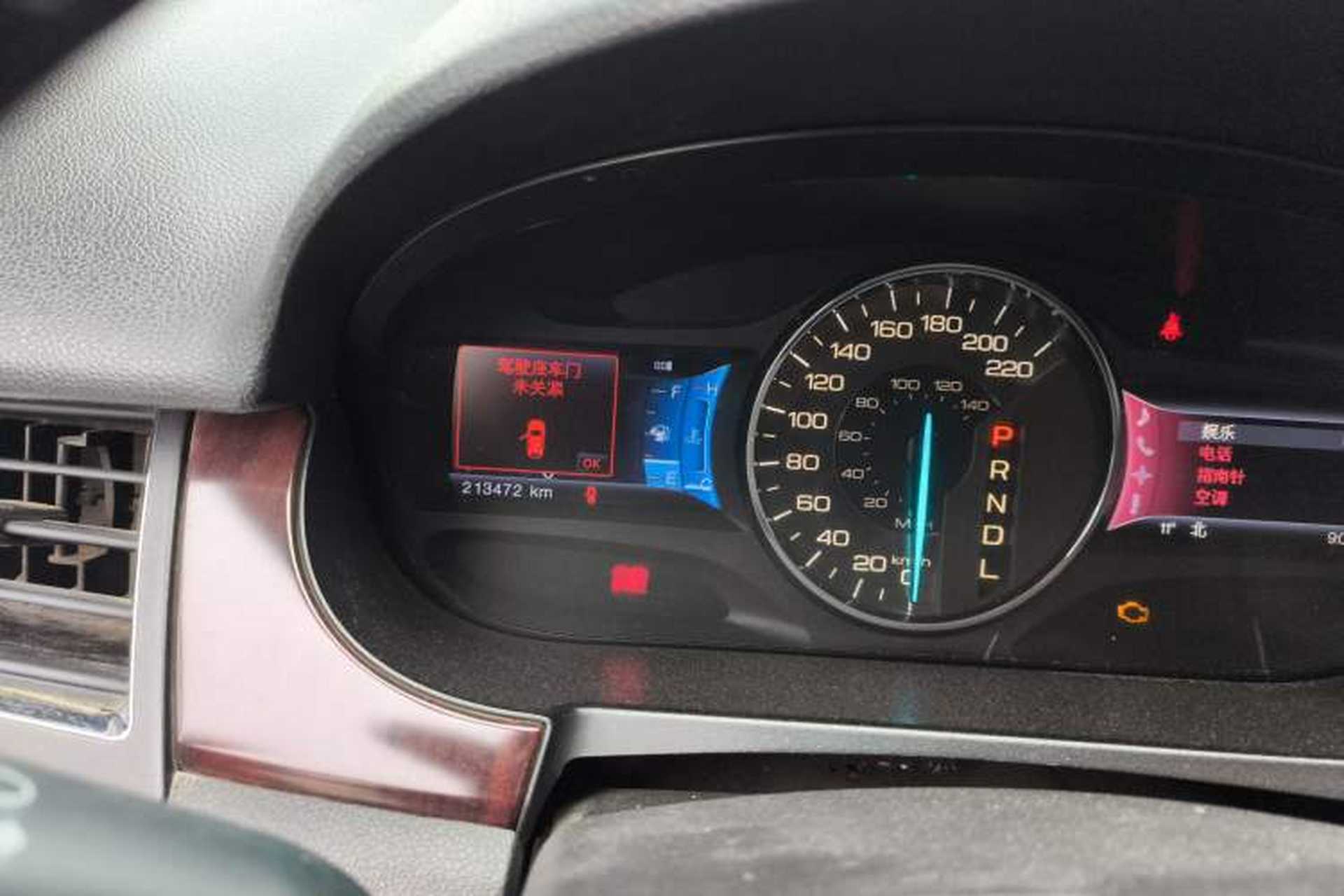 Used Ford Edge 2012 2.0T Zunrui Trim Odometer Close Up
