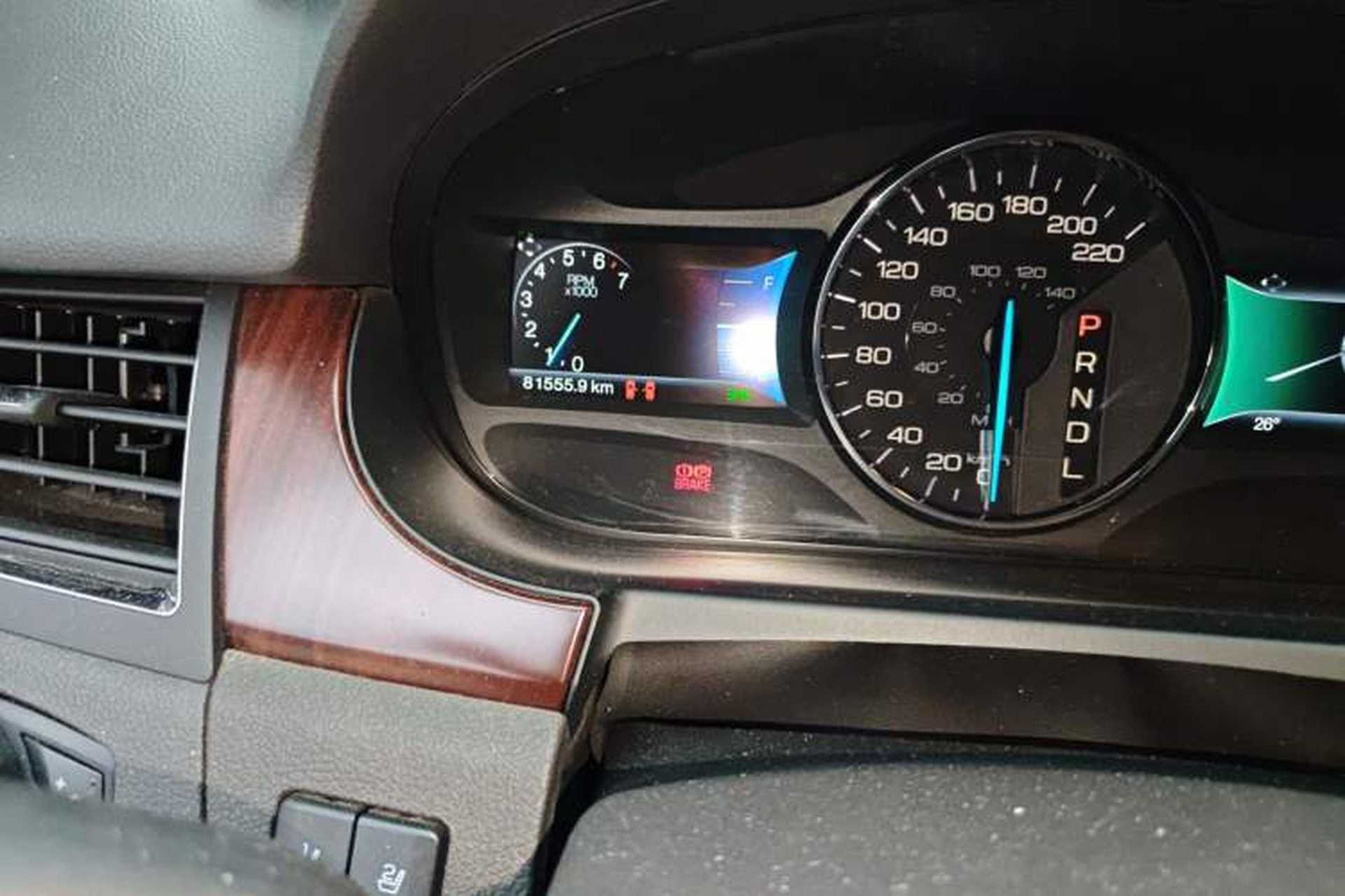 Used Ford Edge 2012 2.0T Zunrui Trim Odometer Close Up