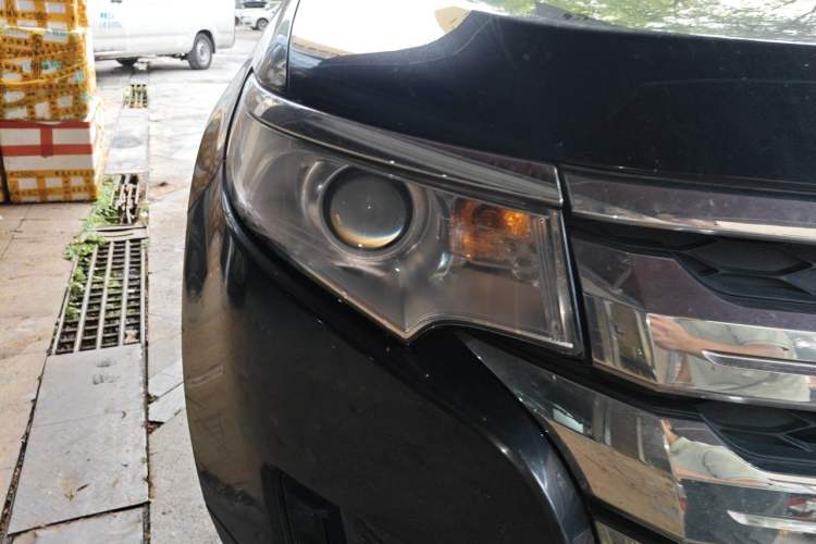 Used Ford Edge 2012 2.0T Elite Sunroof Edition Right Front Headlight