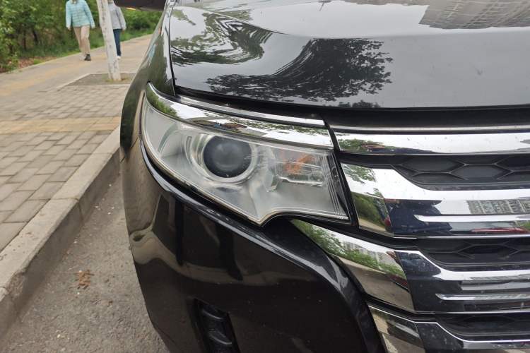 Used Ford Edge 2012 2.0T Elite Edition Right Front Headlight