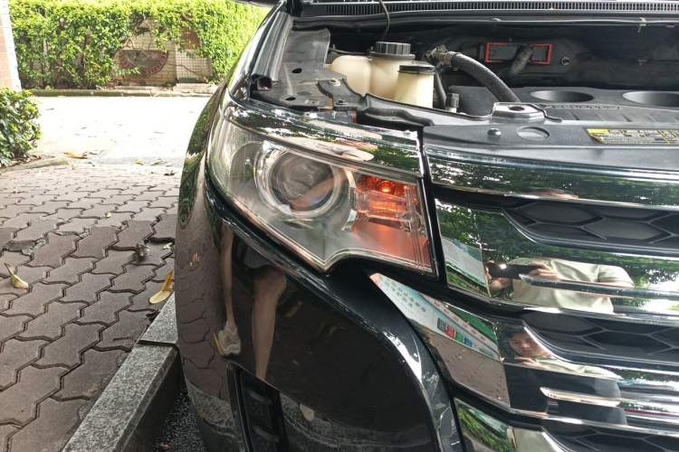 Used Ford Edge 2012 2.0T Elite Edition Right Front Headlight