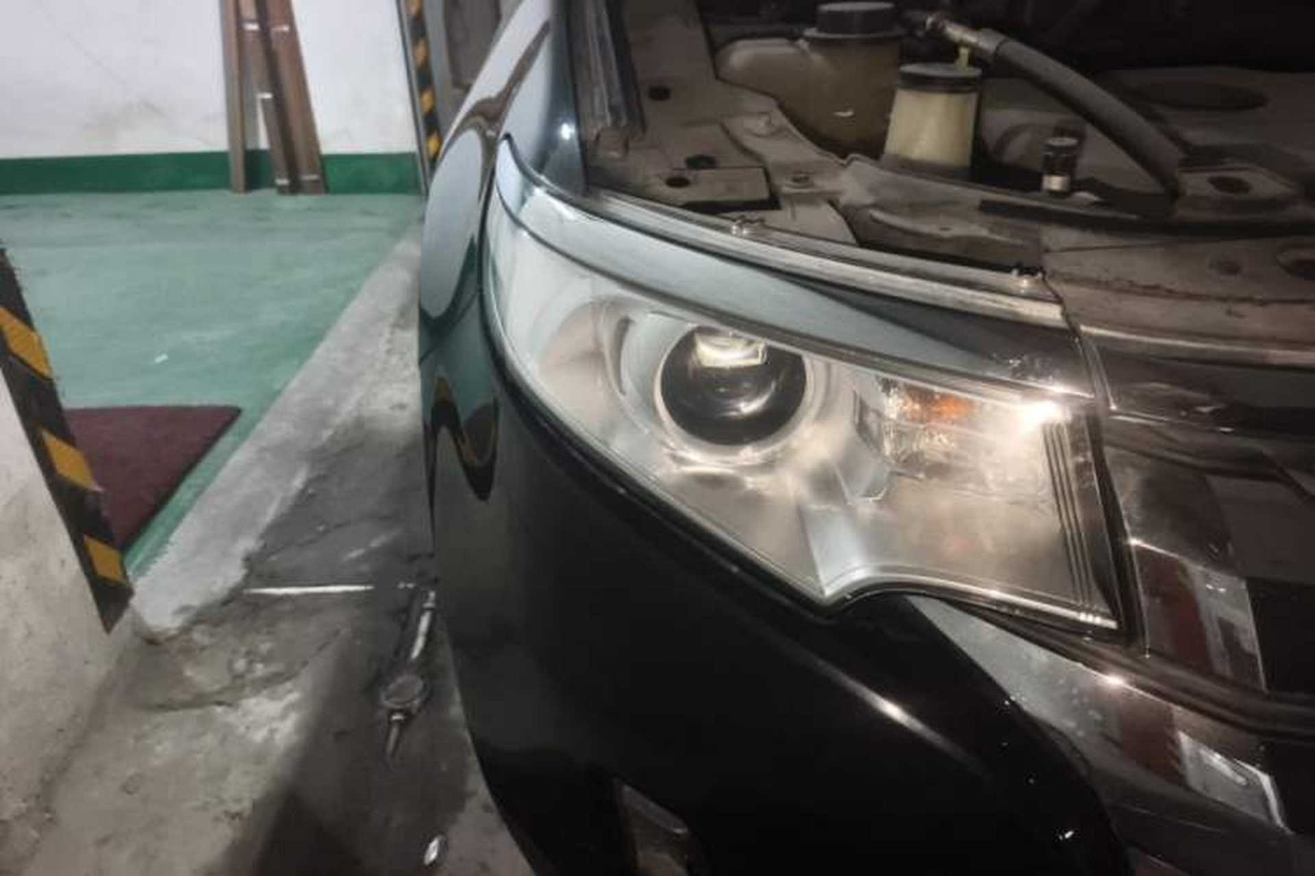 Used Ford Edge 2012 2.0T Elite Edition Right Front Headlight