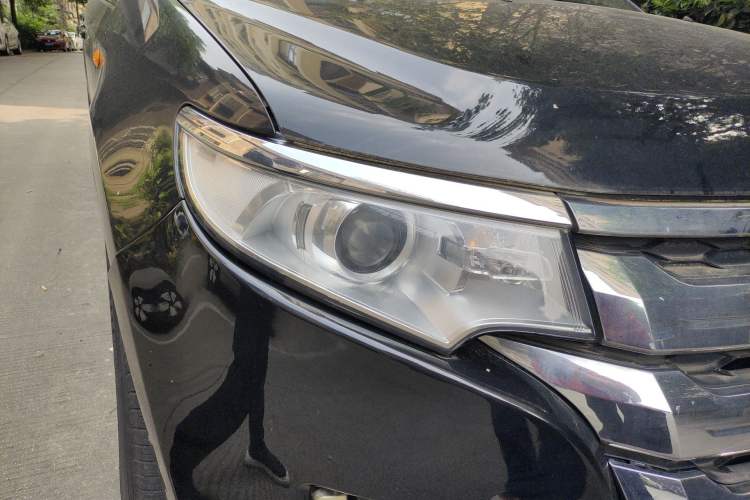 Used Ford Edge 2012 2.0T Elite Sunroof Edition Right Front Headlight