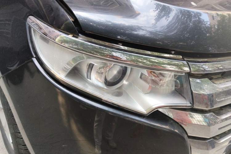 Used Ford Edge 2012 2.0T Elite Edition Right Front Headlight