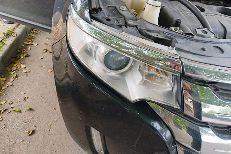 Used Ford Edge 2012 2.0T Elite Sunroof Edition Right Front Headlight