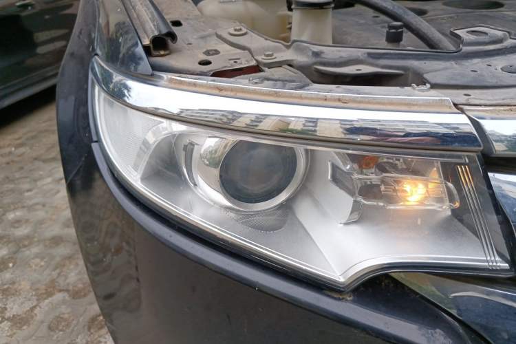 Used Ford Edge 2012 2.0T Elite Sunroof Edition Right Front Headlight