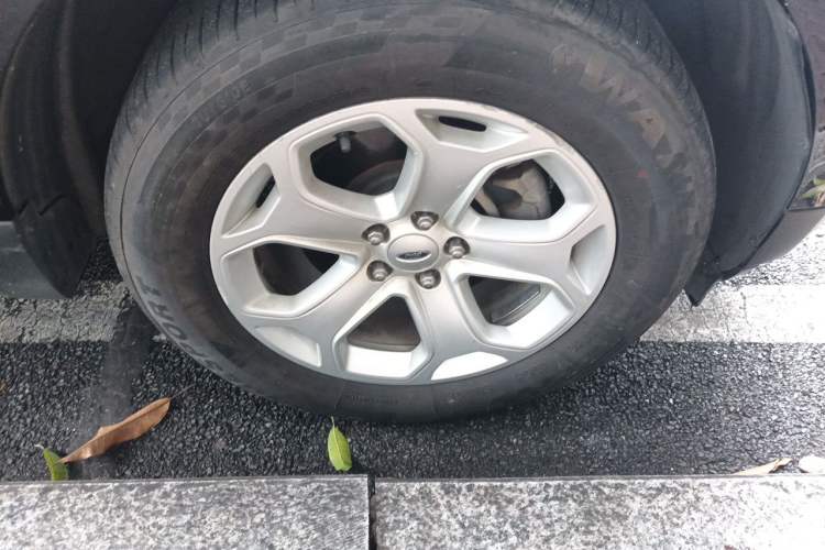Used Ford Edge 2012 2.0T Elite Edition Right Front Wheel Hub