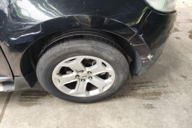 Used Ford Edge 2012 2.0T Elite Edition Right Front Wheel Hub