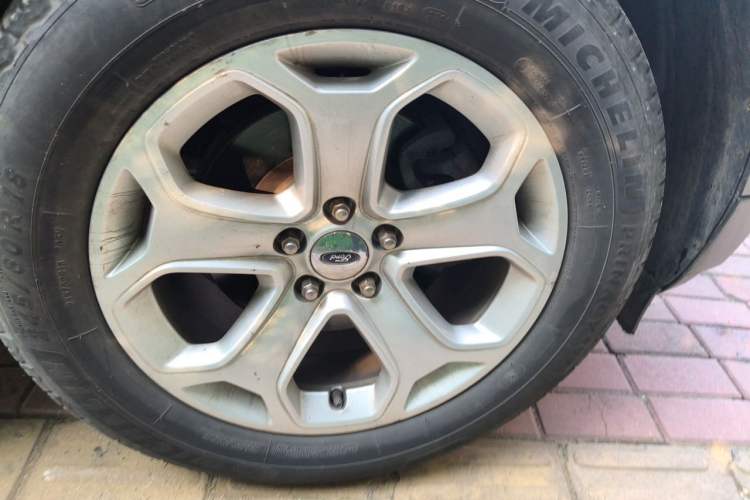 Used Ford Edge 2012 2.0T Elite Sunroof Edition Right Front Wheel Hub