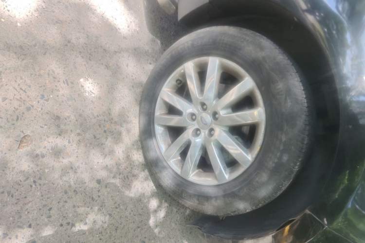 Used Ford Edge 2012 2.0T Zunrui Trim Right Front Wheel Hub