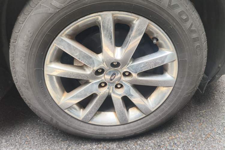 Used Ford Edge 2012 2.0T Zunrui Trim Right Front Wheel Hub