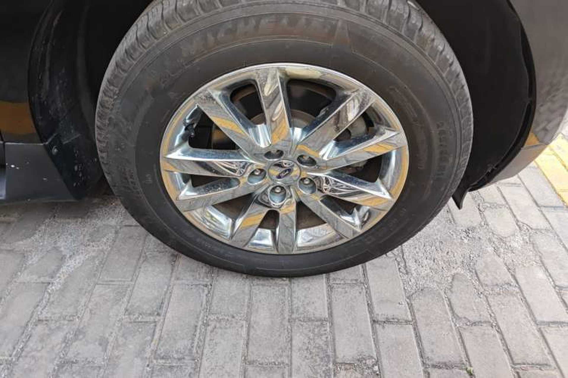 Used Ford Edge 2012 2.0T Zunrui Trim Right Front Wheel Hub