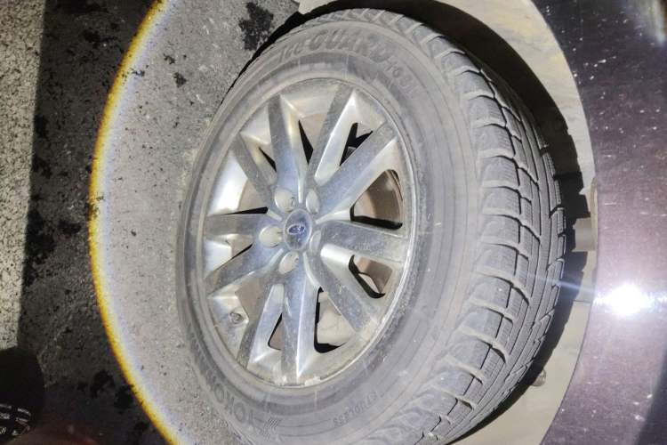 Used Ford Edge 2012 2.0T Zunrui Trim Right Front Wheel Hub