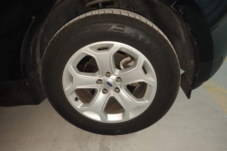 Used Ford Edge 2012 2.0T Elite Edition Right Front Wheel Hub