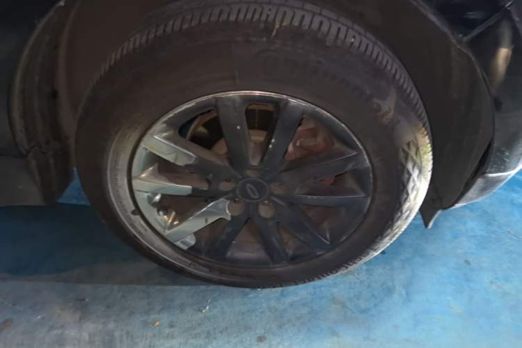 Used Ford Edge 2012 2.0T Zunrui Trim Right Front Wheel Hub