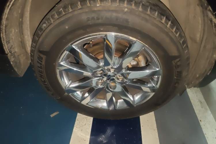 Used Ford Edge 2012 2.0T Zunrui Trim Right Front Wheel Hub