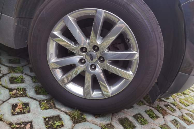 Used Ford Edge 2012 2.0T Zunrui Trim Right Front Wheel Hub