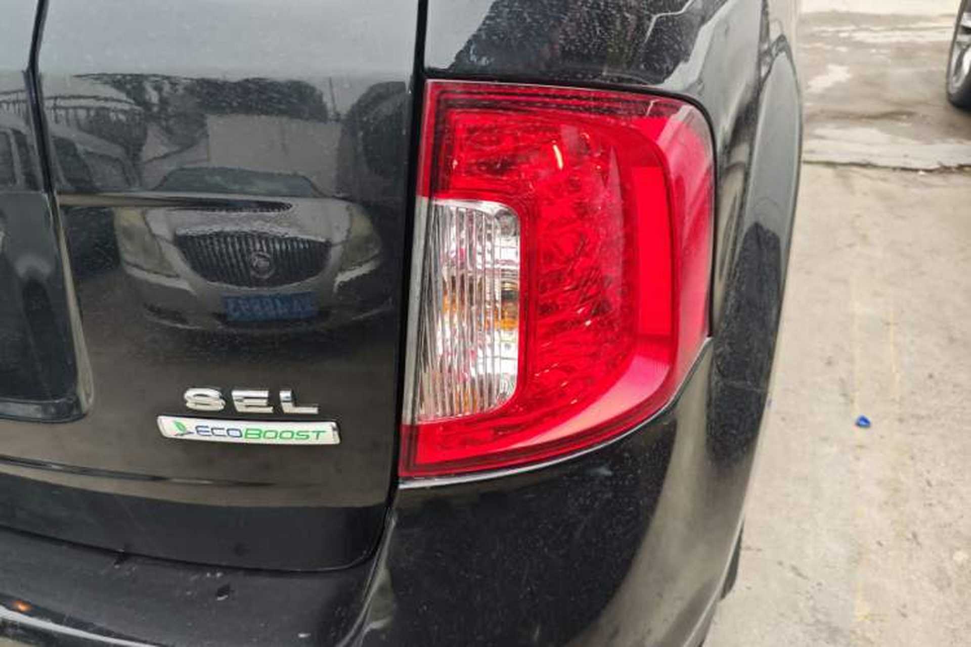Used Ford Edge 2012 2.0T Elite Sunroof Edition Right Rear Taillight