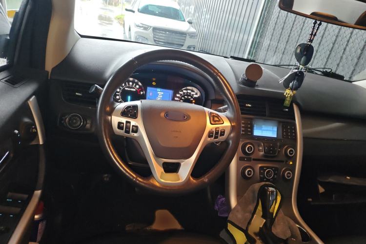 Used Ford Edge 2012 2.0T Elite Edition Steering Wheel