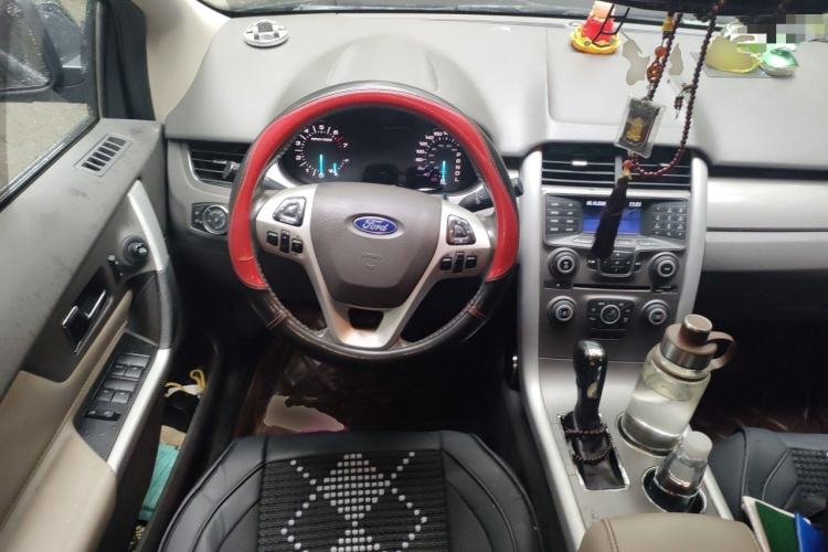 Used Ford Edge 2012 2.0T Elite Sunroof Edition Steering Wheel