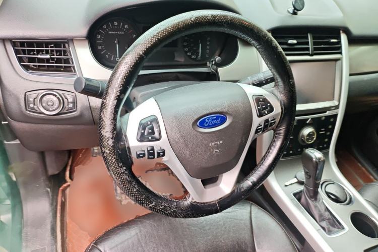 Used Ford Edge 2012 2.0T Elite Sunroof Edition Steering Wheel