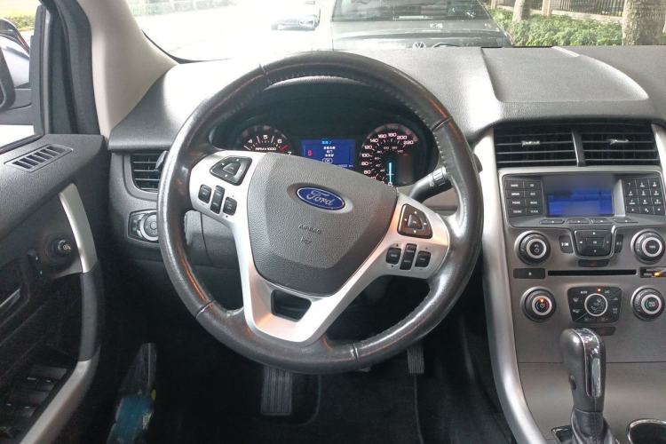 Used Ford Edge 2012 2.0T Elite Edition Steering Wheel