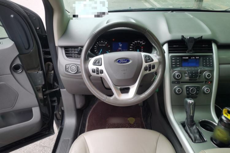 Used Ford Edge 2012 2.0T Elite Sunroof Edition Steering Wheel
