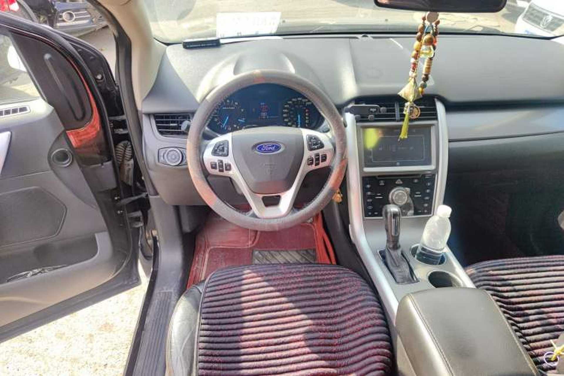 Used Ford Edge 2012 2.0T Elite Edition Steering Wheel